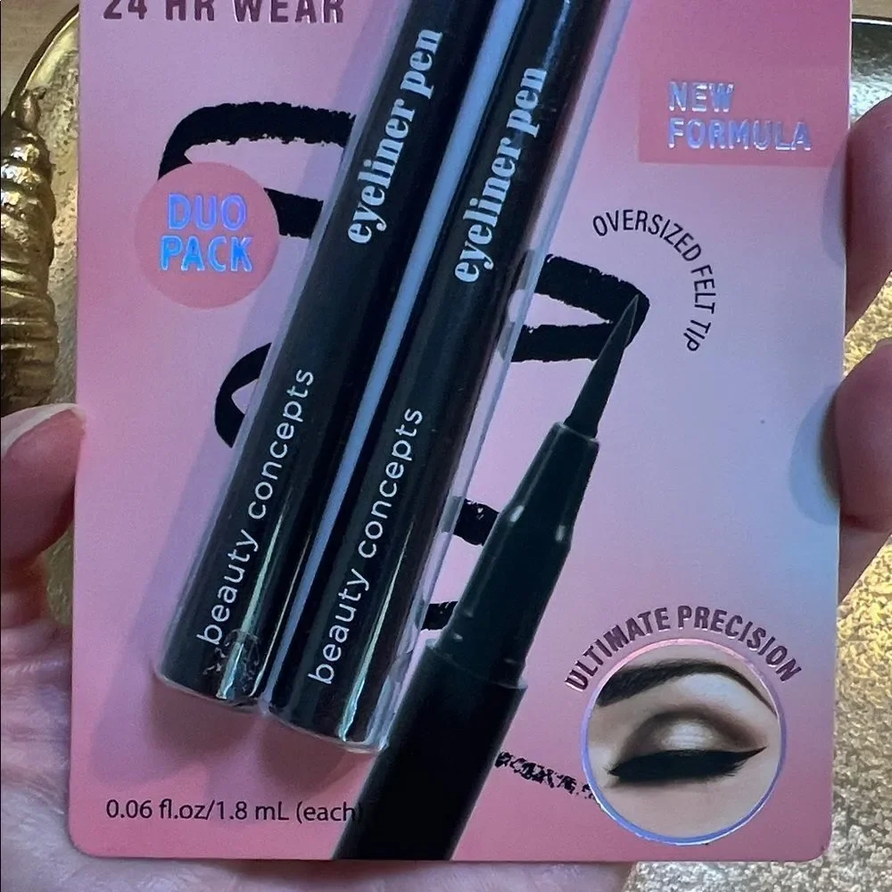 #1175+ Beauty Concepts Black Eyeliner Pen Duo
